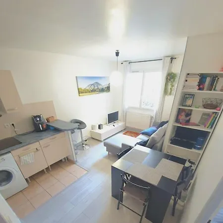 Appartamento Spectacular Flat At Paris Ladefence 2